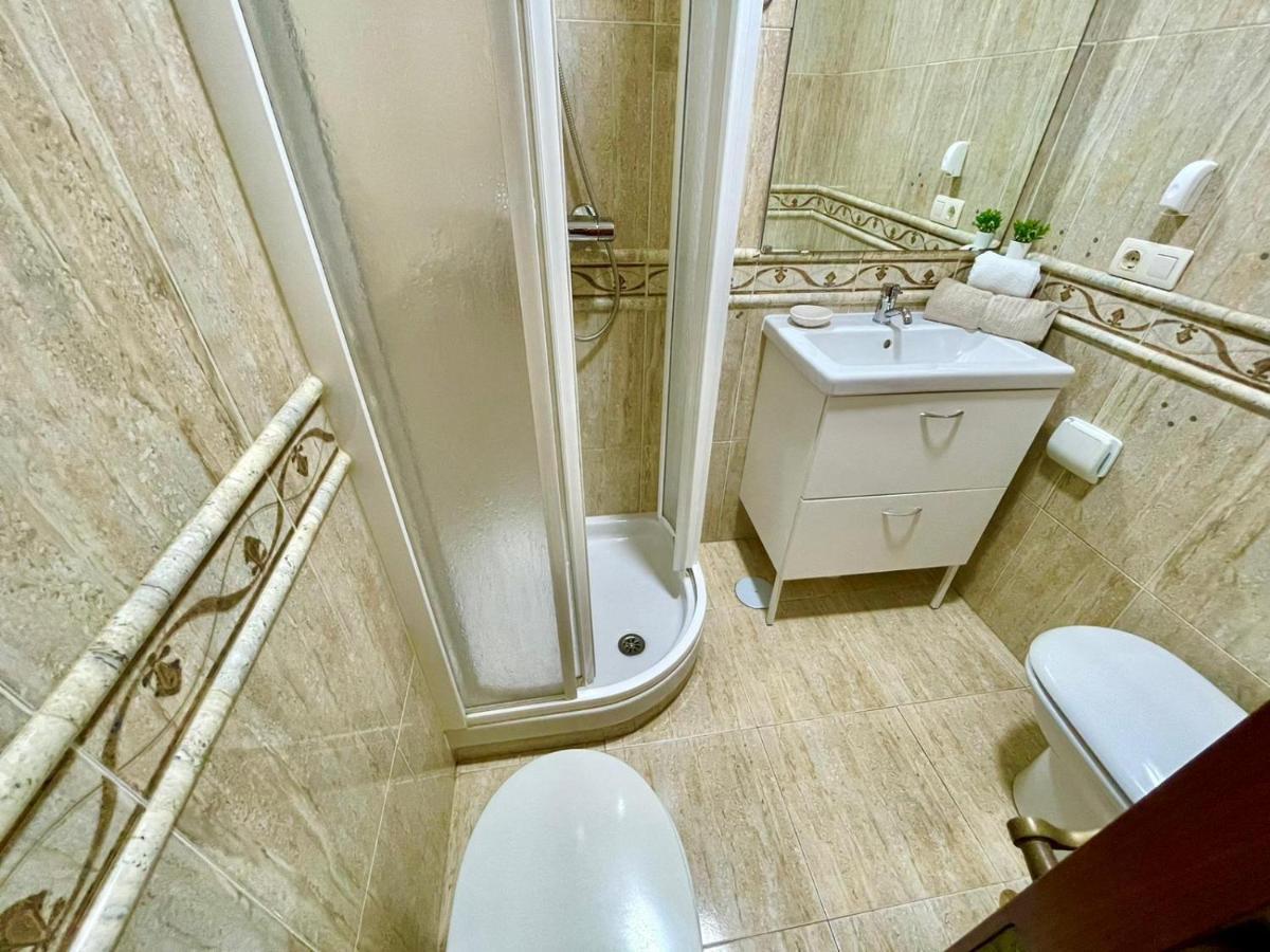 Gatu Villa Gadir, Preferente Mayores De 25 Anos Y Familias กาดิซ ภายนอก รูปภาพ